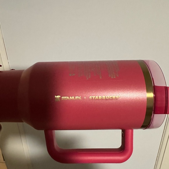 Starbucks x Stanley, November 7 24! - Picture 2 of 4